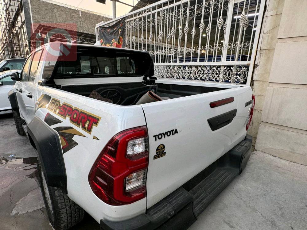 Toyota Hilux